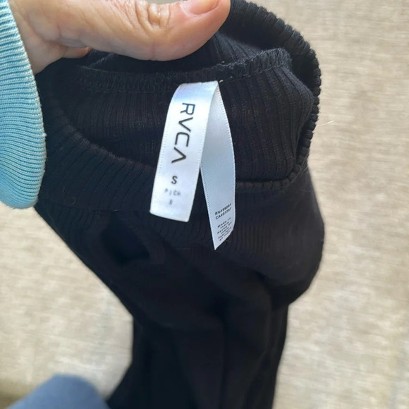 RVCA size small black bodycon ribbed keyhole dress - Picture 5 of 11